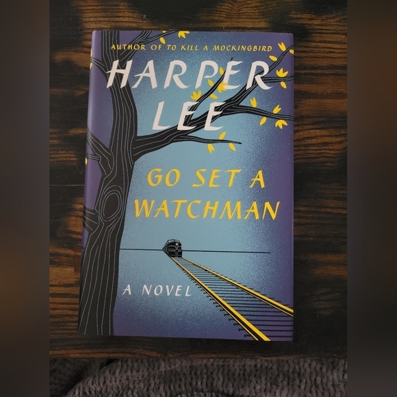 Go Set A  Watchman - Harper Lee - Picture 1 of 2